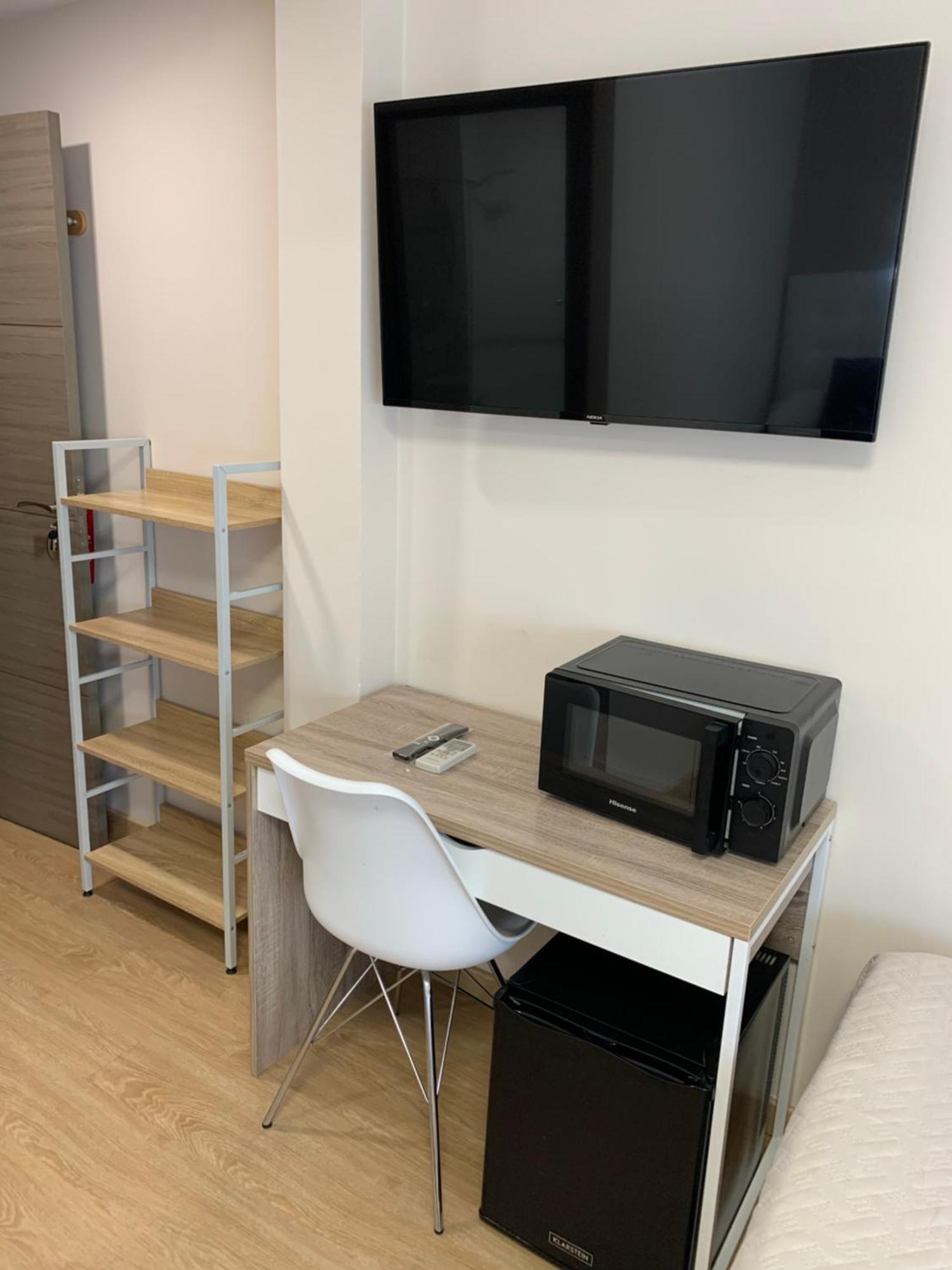 Hostal El Rocio 파라쿠엘로스데자라마 외부 사진